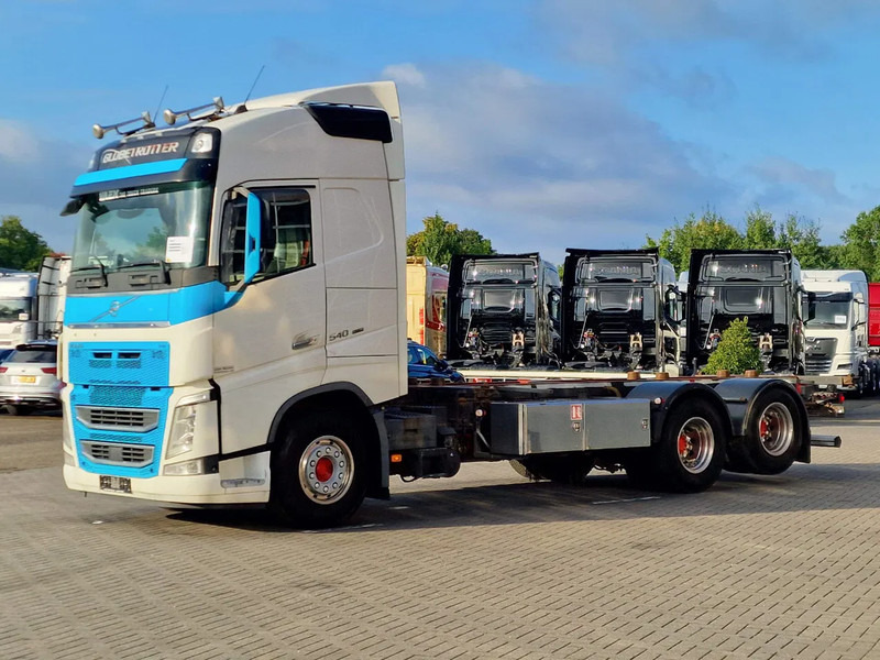 Volvo FH 13.540 Globetrotter 6x2 - BDF - 4.90 WB - Full air - VEB + - شاحنات الحاويات / جسم علوي قابل للتغيير شاحنة: صورة 3 Volvo FH 13.540 Globetrotter 6x2 - BDF - 4.90 WB - Full air - VEB + - شاحنات الحاويات / جسم علوي قابل للتغيير شاحنة: صورة 3