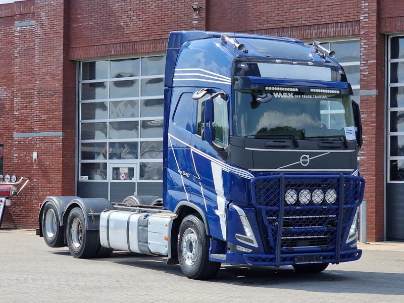 Volvo FH 13.540 Globetrotter XL 6x2 - Retarder - Full air - 4.60 WB - I shift dual clutch - شاحنة هيكل كابينة: صورة 1 Volvo FH 13.540 Globetrotter XL 6x2 - Retarder - Full air - 4.60 WB - I shift dual clutch - شاحنة هيكل كابينة: صورة 1