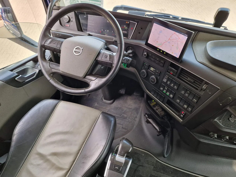 Volvo FH 13.540 Globetrotter XL 6x2 - Retarder - Full air - 4.60 WB - I shift dual clutch Volvo FH 13.540 Globetrotter XL 6x2 - Retarder - Full air - 4.60 WB - I shift dual clutch: صورة 11