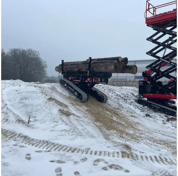 Almac MULTILOADER ML 3.0 BL ELC | HOEFLON TC1 | 3 TON | TRACKED CARRIER - اللودر المجنزر: صورة 2 Almac MULTILOADER ML 3.0 BL ELC | HOEFLON TC1 | 3 TON | TRACKED CARRIER - اللودر المجنزر: صورة 2