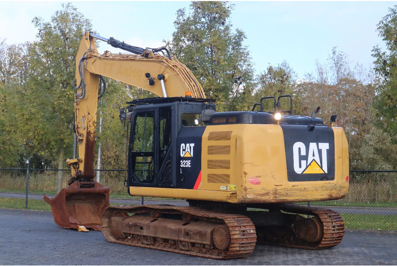 Caterpillar 323EL | 323 EL | BUCKET | QUICK COUPLER - حفار زحاف: صورة 3 Caterpillar 323EL | 323 EL | BUCKET | QUICK COUPLER - حفار زحاف: صورة 3