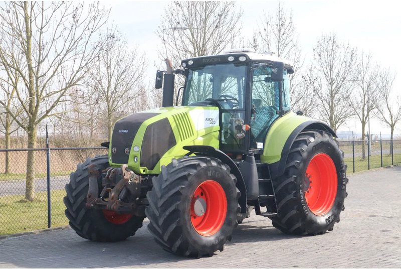Claas Axion 850 | HEXASHIFT MANUAL | FRONT PTO - جرار: صورة 1 Claas Axion 850 | HEXASHIFT MANUAL | FRONT PTO - جرار: صورة 1