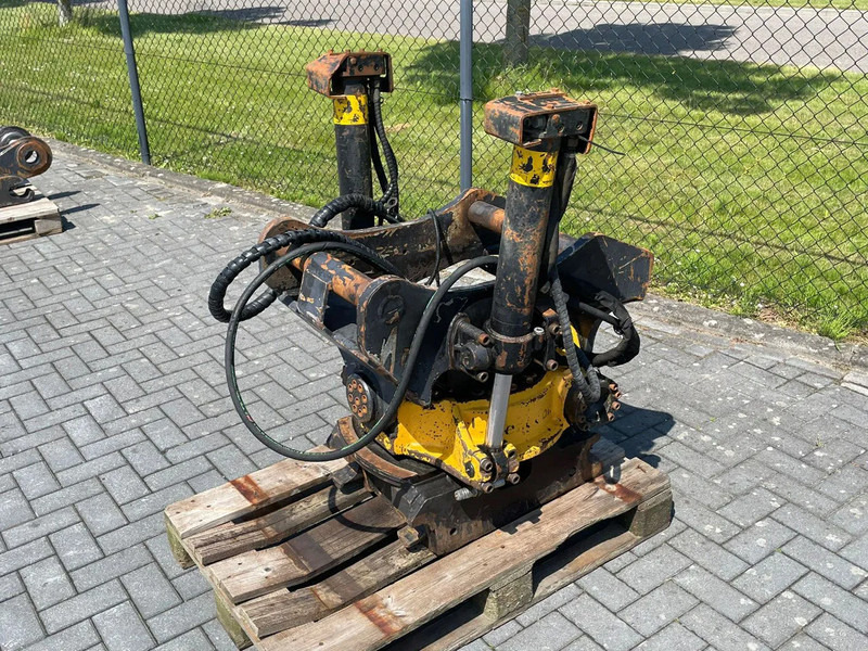 Engcon EC226 | S70 | TILT ROTATOR | ROTOTILT - مُلحق الحفار الدوار - آلات البناء: صورة 2 Engcon EC226 | S70 | TILT ROTATOR | ROTOTILT - مُلحق الحفار الدوار - آلات البناء: صورة 2