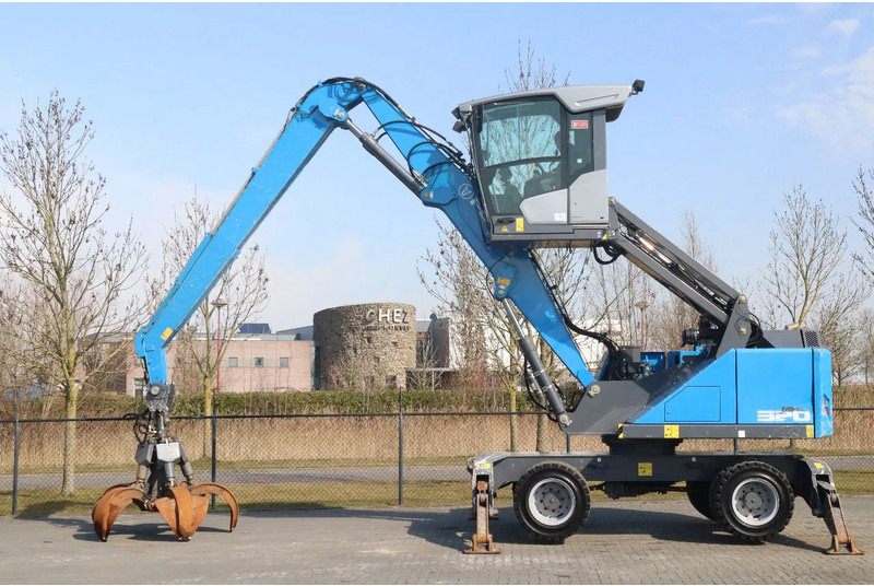 Fuchs MHL 320 | PEEL GRAB | UMSCHLAG | GOOD TIRES - معالج النفايات: صورة 1 Fuchs MHL 320 | PEEL GRAB | UMSCHLAG | GOOD TIRES - معالج النفايات: صورة 1