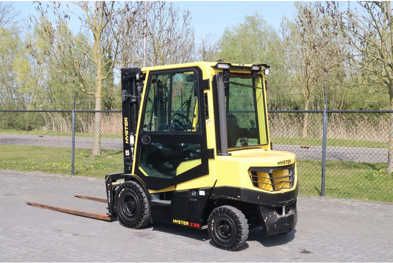 Hyster H2.5 A | BOOM SUSPENSION | SIDESHIFT | FORK EXTENTIONS | FORK POSITIONERS - رافعة شوكية ديزل: صورة 3 Hyster H2.5 A | BOOM SUSPENSION | SIDESHIFT | FORK EXTENTIONS | FORK POSITIONERS - رافعة شوكية ديزل: صورة 3