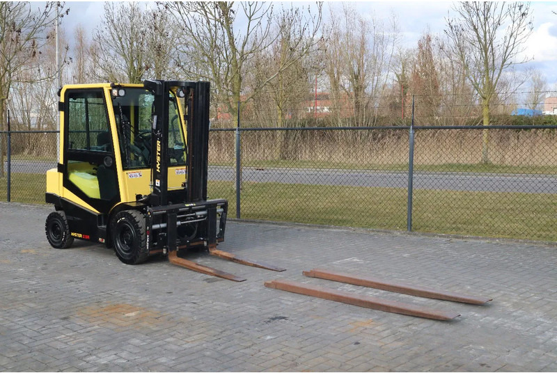 Hyster H2.5 A | BOOM SUSPENSION | SIDESHIFT | FORK EXTENTIONS | FORK POSITIONERS - رافعة شوكية ديزل: صورة 5 Hyster H2.5 A | BOOM SUSPENSION | SIDESHIFT | FORK EXTENTIONS | FORK POSITIONERS - رافعة شوكية ديزل: صورة 5