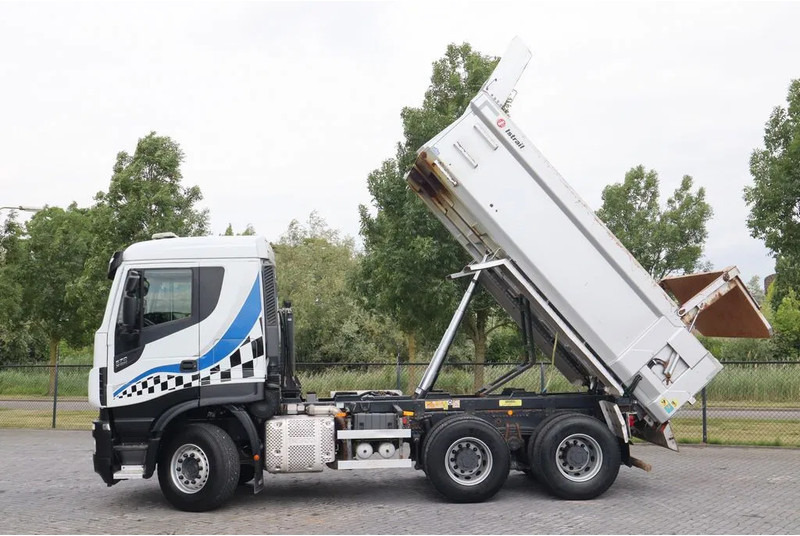 Iveco Stralis X-WAY 570 6X4 FULL STEEL BIG AXLES RETARDER EURO 6 - شاحنة قلاب: صورة 2 Iveco Stralis X-WAY 570 6X4 FULL STEEL BIG AXLES RETARDER EURO 6 - شاحنة قلاب: صورة 2