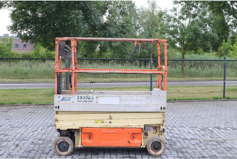 رافعة هيدروليكية مقصية JLG 1930 ES | 7.7 METER | 230 KG: صورة 1
