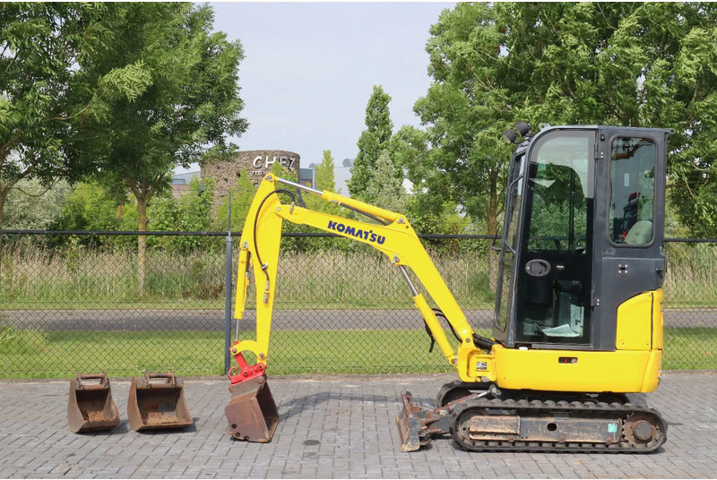 Komatsu PC16 R-3HS | 3X BUCKET | QUICK COUPLER | SWING BOOM - حفارة مُصَّغرة: صورة 1 Komatsu PC16 R-3HS | 3X BUCKET | QUICK COUPLER | SWING BOOM - حفارة مُصَّغرة: صورة 1