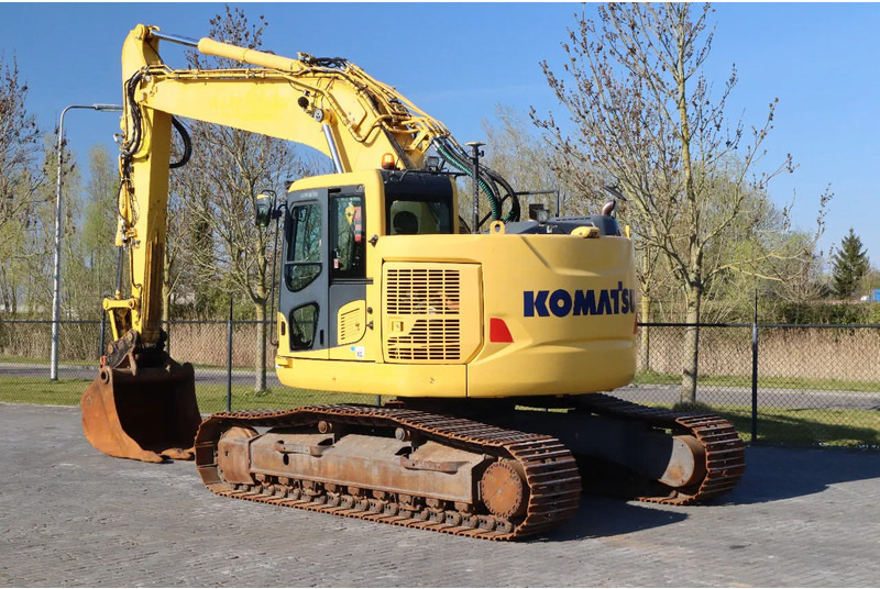 Komatsu PC228 USLC-10 | QUICK COUPLER | BUCKET | AIRCO - حفار زحاف: صورة 3 Komatsu PC228 USLC-10 | QUICK COUPLER | BUCKET | AIRCO - حفار زحاف: صورة 3