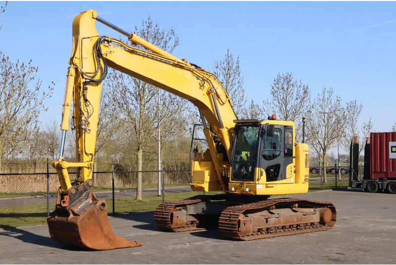 Komatsu PC228 USLC-10 | QUICK COUPLER | BUCKET | AIRCO - حفار زحاف: صورة 2 Komatsu PC228 USLC-10 | QUICK COUPLER | BUCKET | AIRCO - حفار زحاف: صورة 2