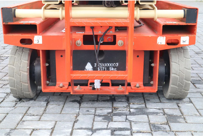 LGMG AS1212E | 14 METER | 320 KG | GS-4047 | ERT4769 - رافعة هيدروليكية مقصية: صورة 4 LGMG AS1212E | 14 METER | 320 KG | GS-4047 | ERT4769 - رافعة هيدروليكية مقصية: صورة 4