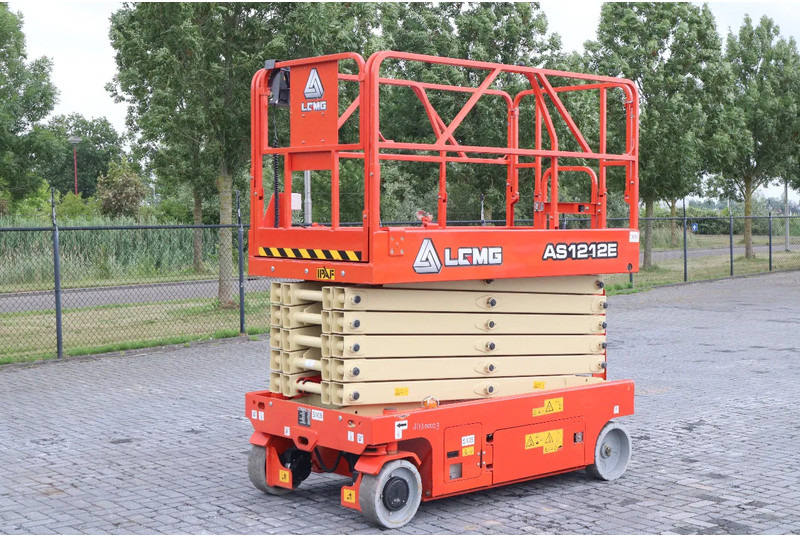 LGMG AS1212E | 14 METER | 320 KG | GS-4047 | ERT4769 - رافعة هيدروليكية مقصية: صورة 3 LGMG AS1212E | 14 METER | 320 KG | GS-4047 | ERT4769 - رافعة هيدروليكية مقصية: صورة 3