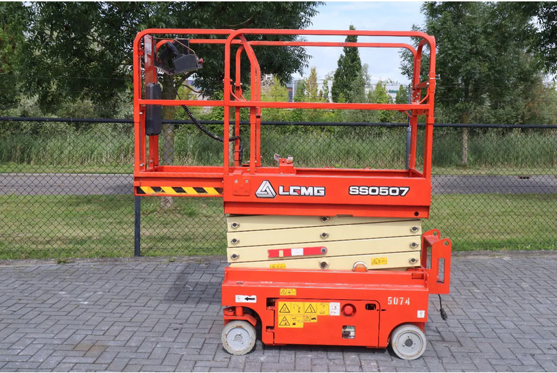 LGMG SS0507 | 6.3 METER | 230 KG | GS-1330 | ES1330 - رافعة هيدروليكية مقصية: صورة 4 LGMG SS0507 | 6.3 METER | 230 KG | GS-1330 | ES1330 - رافعة هيدروليكية مقصية: صورة 4