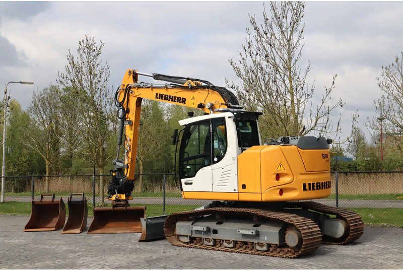 Liebherr R914 COMPACT S | ROTOTILT | 3X BUCKET | DOZERBLADE - حفار زحاف: صورة 3 Liebherr R914 COMPACT S | ROTOTILT | 3X BUCKET | DOZERBLADE - حفار زحاف: صورة 3