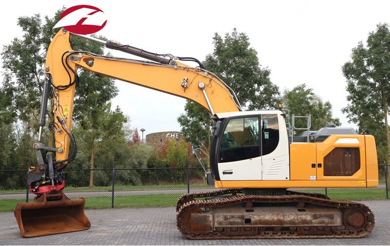 Liebherr R924 WLC | ROTOTILT R8 | BUCKET | - حفار زحاف: صورة 1 Liebherr R924 WLC | ROTOTILT R8 | BUCKET | - حفار زحاف: صورة 1