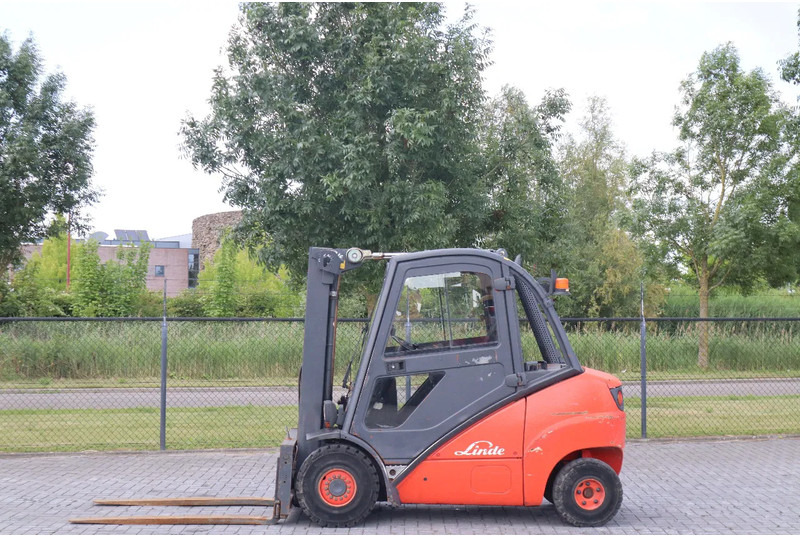 Linde H35D | SIDESHIFT + SPREADER | FREELIFT | 4.7 M - رافعة شوكية ديزل: صورة 1 Linde H35D | SIDESHIFT + SPREADER | FREELIFT | 4.7 M - رافعة شوكية ديزل: صورة 1