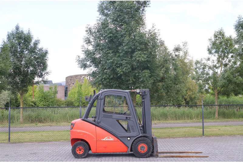 Linde H35D | SIDESHIFT + SPREADER | FREELIFT | 4.7 M - رافعة شوكية ديزل: صورة 4 Linde H35D | SIDESHIFT + SPREADER | FREELIFT | 4.7 M - رافعة شوكية ديزل: صورة 4