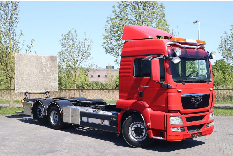 MAN TGS 26.360 | 6X2 | BDF | ONLY 80.000 KM! | EURO 5 - شاحنات الحاويات / جسم علوي قابل للتغيير شاحنة: صورة 2 MAN TGS 26.360 | 6X2 | BDF | ONLY 80.000 KM! | EURO 5 - شاحنات الحاويات / جسم علوي قابل للتغيير شاحنة: صورة 2