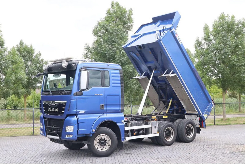 MAN TGX 26.560 6X4 BIG AXLES RETARDER ONLY 169.000 KM - شاحنة قلاب: صورة 1 MAN TGX 26.560 6X4 BIG AXLES RETARDER ONLY 169.000 KM - شاحنة قلاب: صورة 1