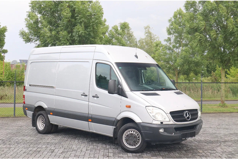 Mercedes-Benz Sprinter 516 | 4X2 | MOBILE WORKSHOP | WERKSTATT | SERVICE VAN - فان: صورة 3 Mercedes-Benz Sprinter 516 | 4X2 | MOBILE WORKSHOP | WERKSTATT | SERVICE VAN - فان: صورة 3