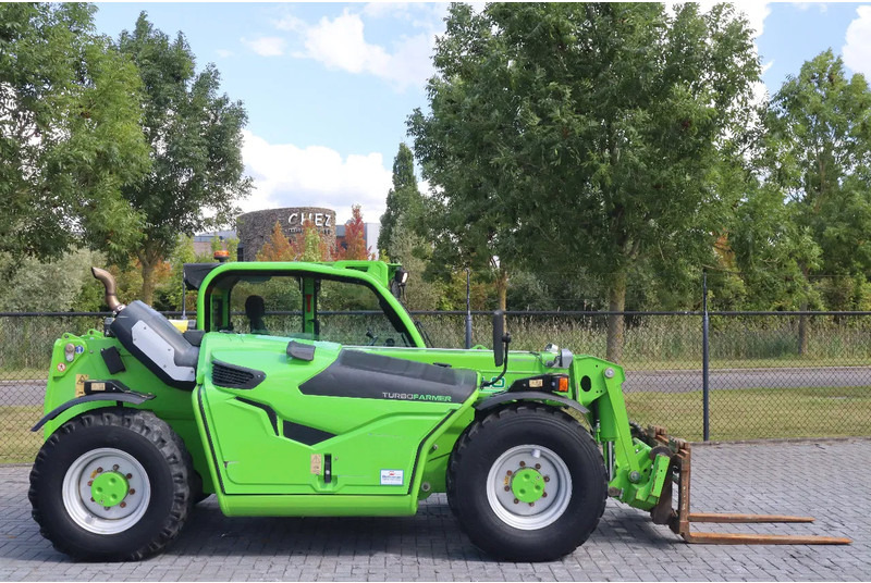 Merlo TF33.7-115LC TURBOFARMER | 40KM/H | BSS | FORKS | BUCKET - رافعة تلسكوبية: صورة 4 Merlo TF33.7-115LC TURBOFARMER | 40KM/H | BSS | FORKS | BUCKET - رافعة تلسكوبية: صورة 4