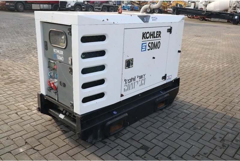 SDMO R44C3 | 44 KVA | GOOD WORKING - مجموعة المولدات: صورة 5 SDMO R44C3 | 44 KVA | GOOD WORKING - مجموعة المولدات: صورة 5