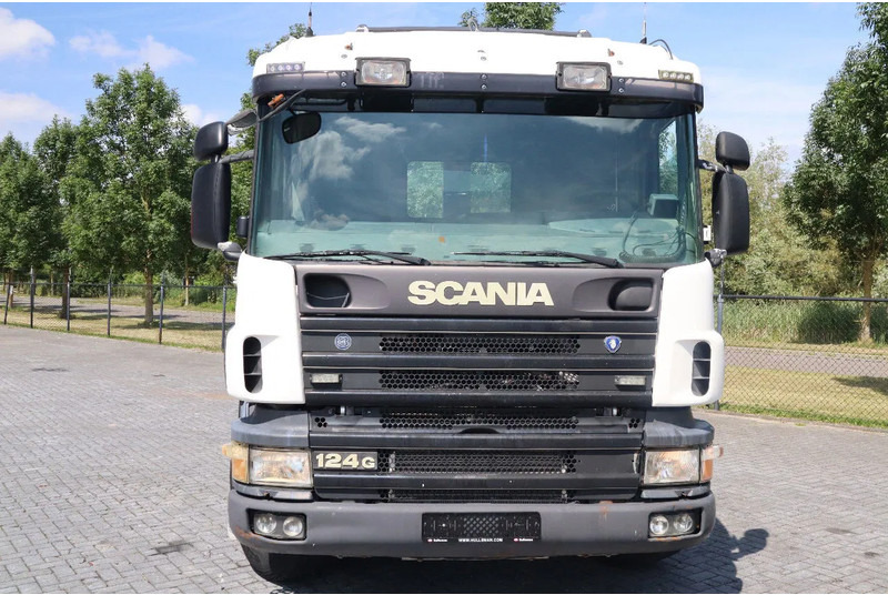 Scania P124-420 | 8X4 | HOOKLIFT | MANUAL | BIG AXLES | EURO 3 - شاحنة ذات خطاف: صورة 2 Scania P124-420 | 8X4 | HOOKLIFT | MANUAL | BIG AXLES | EURO 3 - شاحنة ذات خطاف: صورة 2
