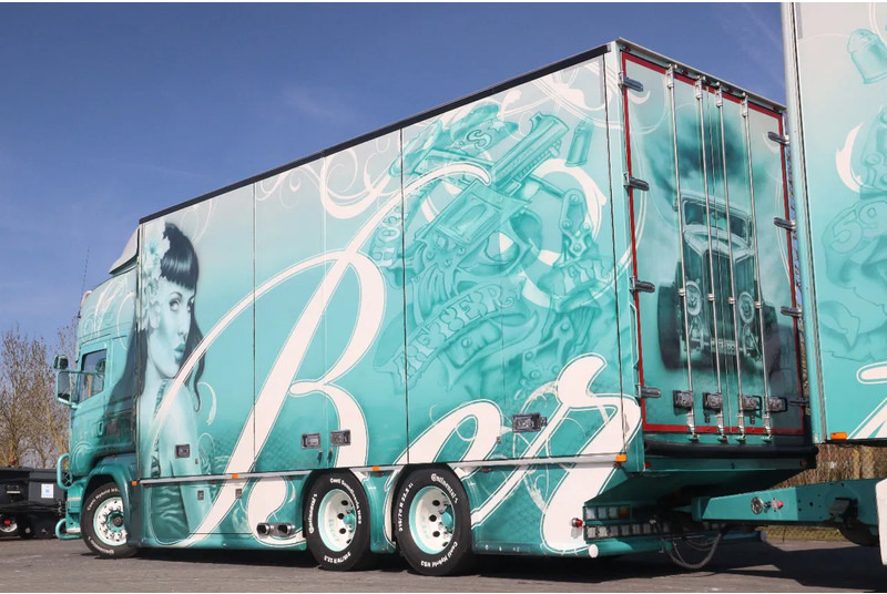 Scania R560 V8 | BERTHONS HOT ROD | CUSTOM SPECIAL TRUCK - شاحنة مقفلة: صورة 2 Scania R560 V8 | BERTHONS HOT ROD | CUSTOM SPECIAL TRUCK - شاحنة مقفلة: صورة 2