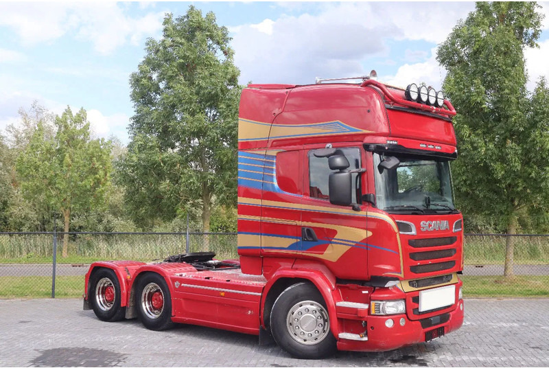 Scania R580 V8 | 6X4 | HYDRAULICS | RETARDER | 85 TON | BIG AXLES | EURO 6 - وحدة جر: صورة 3 Scania R580 V8 | 6X4 | HYDRAULICS | RETARDER | 85 TON | BIG AXLES | EURO 6 - وحدة جر: صورة 3