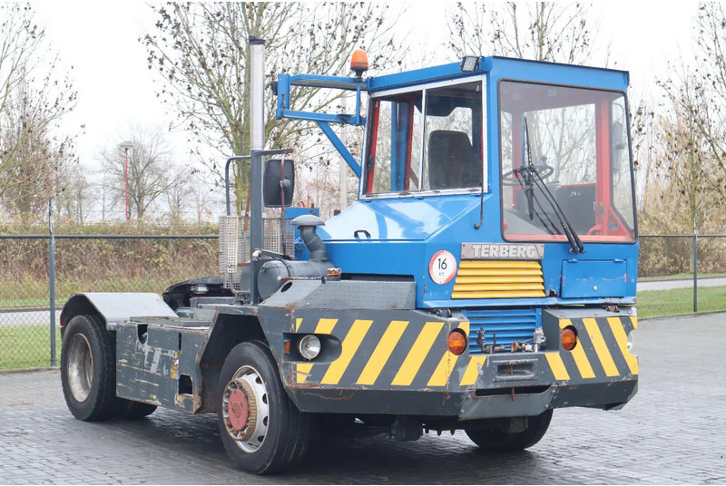 Terberg RT 20 | 4X4 | TERMINAL TRACTOR | DUTCH REG. - جرار المحطة: صورة 5 Terberg RT 20 | 4X4 | TERMINAL TRACTOR | DUTCH REG. - جرار المحطة: صورة 5