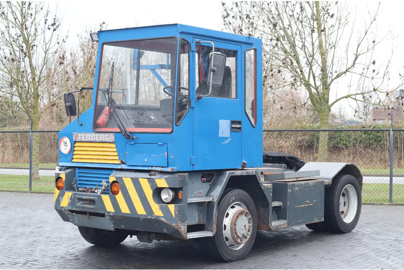 Terberg RT 20 | 4X4 | TERMINAL TRACTOR | DUTCH REG. - جرار المحطة: صورة 2 Terberg RT 20 | 4X4 | TERMINAL TRACTOR | DUTCH REG. - جرار المحطة: صورة 2