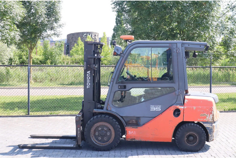 Toyota 02-8FDJF35 | 3.5 TON | SIDESHIFT | DUPLEX - رافعة شوكية ديزل: صورة 1 Toyota 02-8FDJF35 | 3.5 TON | SIDESHIFT | DUPLEX - رافعة شوكية ديزل: صورة 1