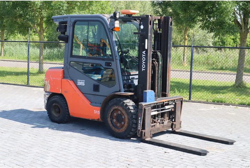 Toyota 02-8FDJF35 | 3.5 TON | SIDESHIFT | DUPLEX - رافعة شوكية ديزل: صورة 5 Toyota 02-8FDJF35 | 3.5 TON | SIDESHIFT | DUPLEX - رافعة شوكية ديزل: صورة 5