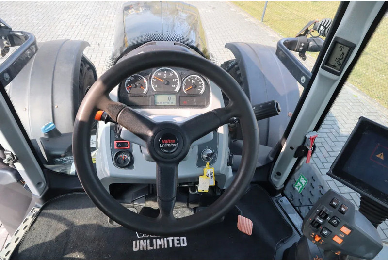 جرار Valtra T234 D UNLIMITED | FRONT PTO | 53 KM/H | FULL OPTION: صورة 17
