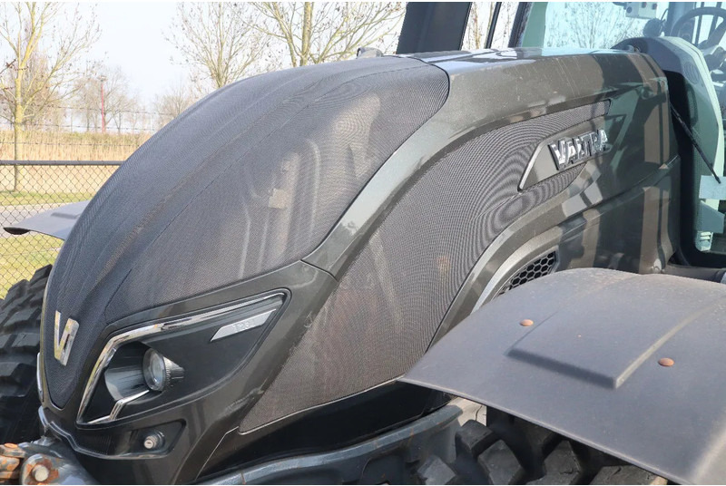 جرار Valtra T234 D UNLIMITED | FRONT PTO | 53 KM/H | FULL OPTION: صورة 9