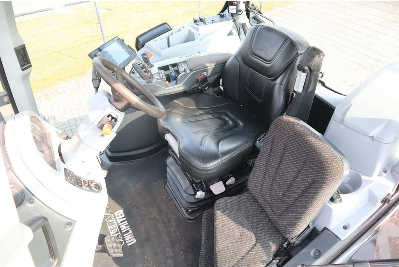 جرار Valtra T234 D UNLIMITED | FRONT PTO | 53 KM/H | FULL OPTION: صورة 15