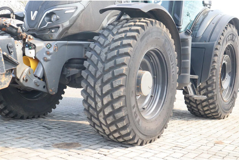 جرار Valtra T234 D UNLIMITED | FRONT PTO | 53 KM/H | FULL OPTION: صورة 8