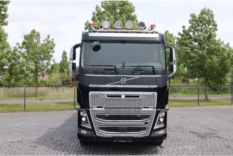 Volvo FH 16.750 | 6X4 | RETARDER | BIG AXLES | EURO 6 - شاحنة قلاب: صورة 2 Volvo FH 16.750 | 6X4 | RETARDER | BIG AXLES | EURO 6 - شاحنة قلاب: صورة 2