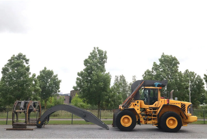 Volvo L180 F HL | HIGH-LIFT | LOG STACKER | HOLZ GRAPPLE - اللودر بعجل: صورة 1 Volvo L180 F HL | HIGH-LIFT | LOG STACKER | HOLZ GRAPPLE - اللودر بعجل: صورة 1