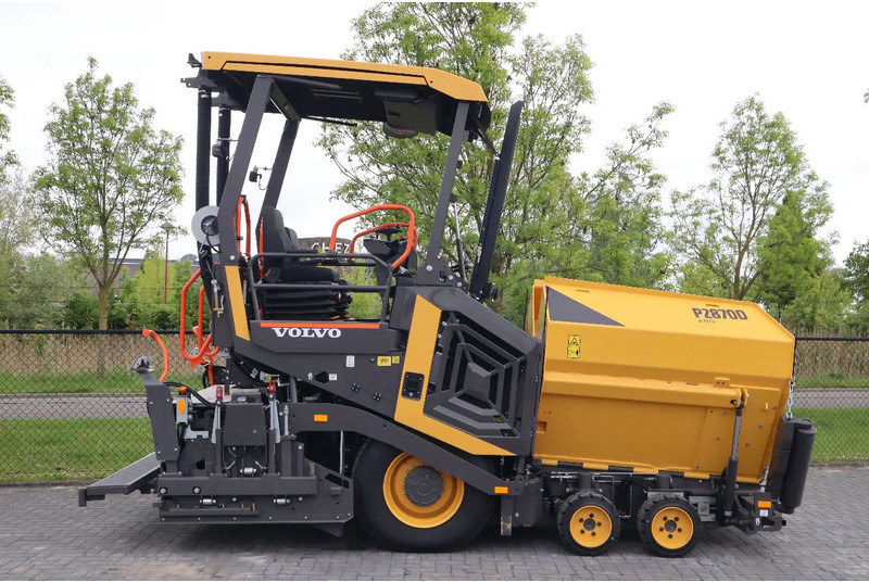 Volvo P2870 D ABG | ASPHALT PAVER | NEW / UNUSED | BOMAG BF300 - آلة أسفلت: صورة 4 Volvo P2870 D ABG | ASPHALT PAVER | NEW / UNUSED | BOMAG BF300 - آلة أسفلت: صورة 4