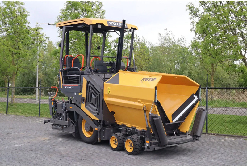 Volvo P2870 D ABG | ASPHALT PAVER | NEW / UNUSED | BOMAG BF300 - آلة أسفلت: صورة 5 Volvo P2870 D ABG | ASPHALT PAVER | NEW / UNUSED | BOMAG BF300 - آلة أسفلت: صورة 5