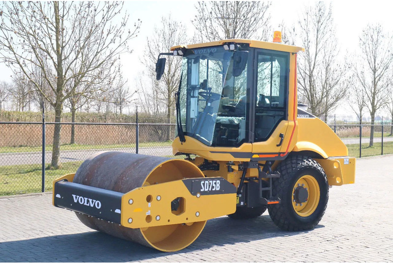 Volvo SD75B | SD 75 B | NEW / UNUSED | 1 YEAR WARRANTY - مدحلة: صورة 2 Volvo SD75B | SD 75 B | NEW / UNUSED | 1 YEAR WARRANTY - مدحلة: صورة 2