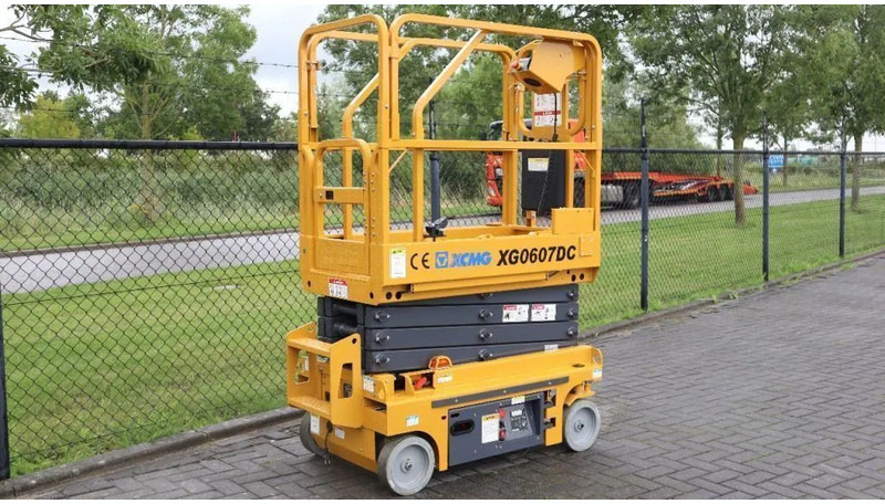 XCMG XG0607DC | 5.9 M | NEW & UNUSED | 2 UNITS AVAILABLE | GS-1432 - رافعة هيدروليكية مقصية: صورة 3 XCMG XG0607DC | 5.9 M | NEW & UNUSED | 2 UNITS AVAILABLE | GS-1432 - رافعة هيدروليكية مقصية: صورة 3