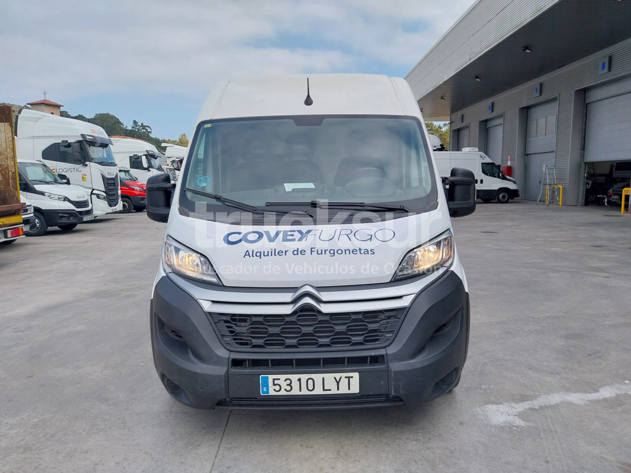 CITROEN 120.35 L3H2 12M3 - شاحنة مغلقة الصندوق: صورة 2 CITROEN 120.35 L3H2 12M3 - شاحنة مغلقة الصندوق: صورة 2