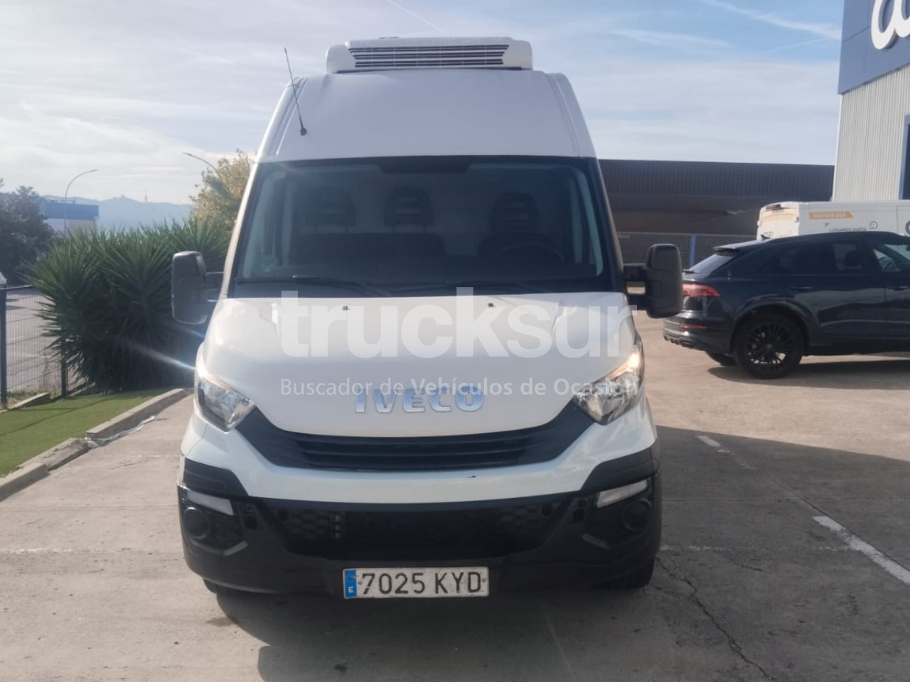 IVECO 35S16 12MS FRC-X - شاحنة مغلقة الصندوق: صورة 3 IVECO 35S16 12MS FRC-X - شاحنة مغلقة الصندوق: صورة 3