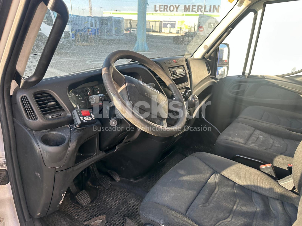شاحنة مُبرّدة للتوصيل IVECO 70C18 FRC-X: صورة 10