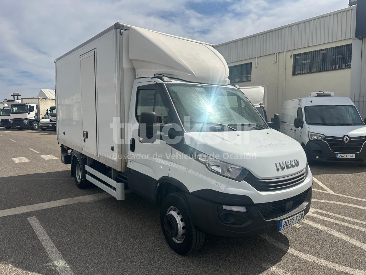 IVECO 72C15 GV P/E - شاحنة مقفلة: صورة 1 IVECO 72C15 GV P/E - شاحنة مقفلة: صورة 1