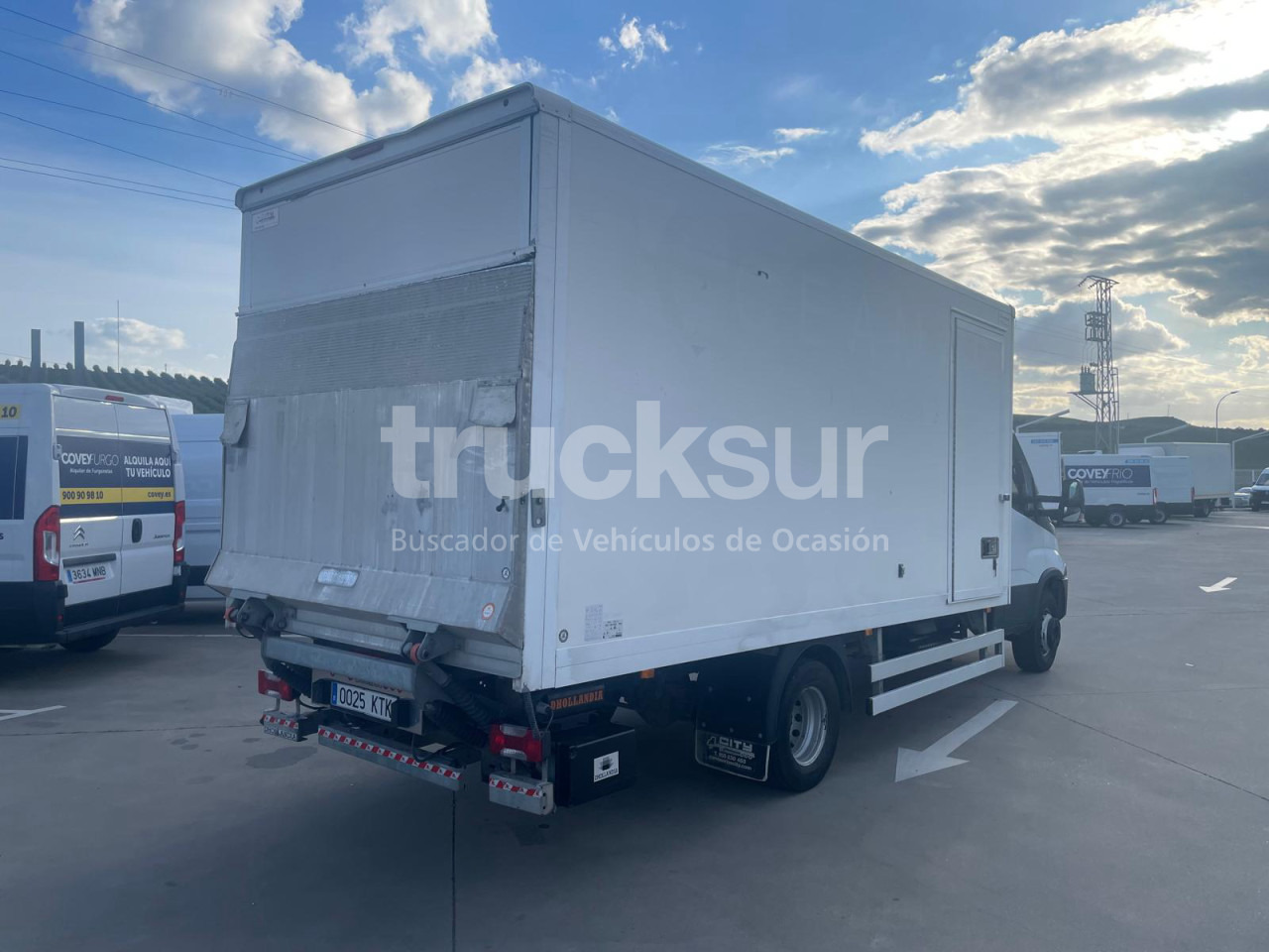 IVECO 72C18 P/E - شاحنة مقفلة: صورة 2 IVECO 72C18 P/E - شاحنة مقفلة: صورة 2