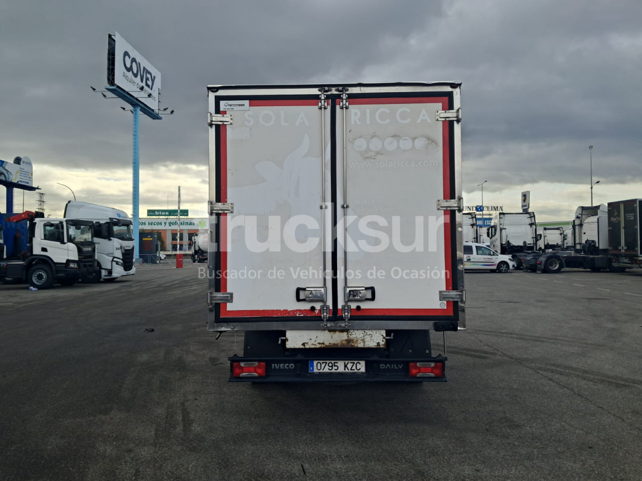 IVECO 72C18 - شاحنة الفريزر: صورة 4 IVECO 72C18 - شاحنة الفريزر: صورة 4